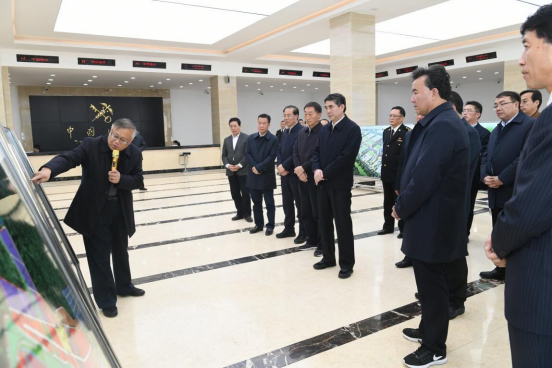 省委書記王建軍、省長(zhǎng)劉寧視察曹家堡保稅物流園運(yùn)營(yíng)情況